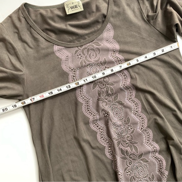 Vocal Faux Suede Long Sleeve Studded Fringe Shark Bite Tunic Top Size Medium - Picture 9 of 12